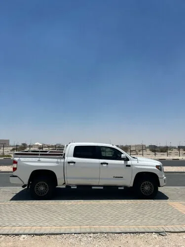 Toyota Tundra 2015 — MzadQatar