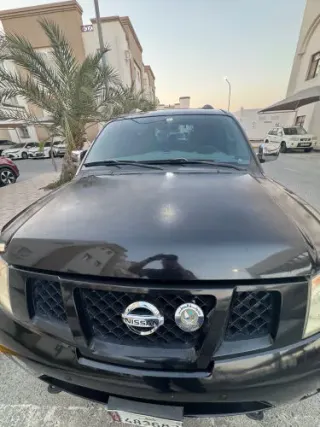Nissan Armada 2011 — MzadQatar