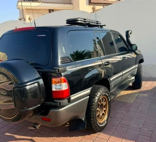 Toyota Land Cruiser 2006 — MzadQatar