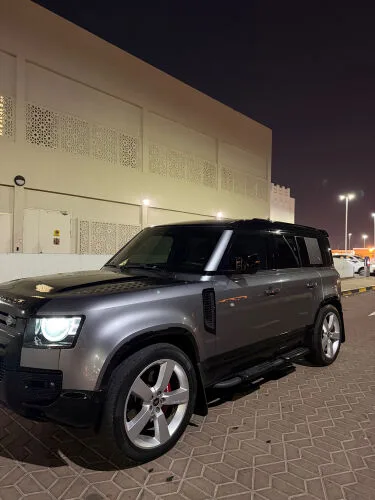 Land Rover Defender 2020 — MzadQatar