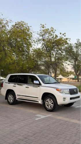 Toyota Land Cruiser 2013 — MzadQatar