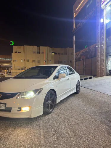 Honda Civic 2008 — MzadQatar
