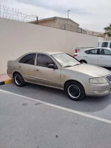 Nissan Sunny 2010 — MzadQatar