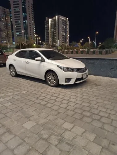 Toyota Corolla 2015 — MzadQatar