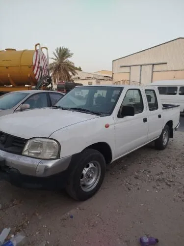 Nissan Pickup 2011 — MzadQatar