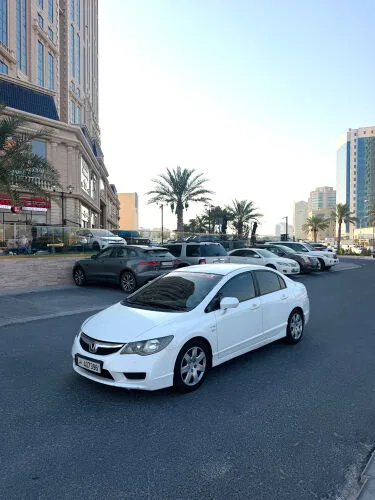 Honda Civic 2009 — MzadQatar