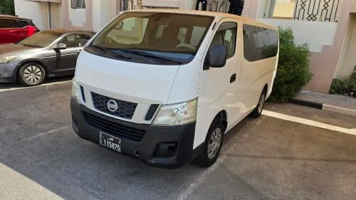 Nissan Urvan 2016 — MzadQatar