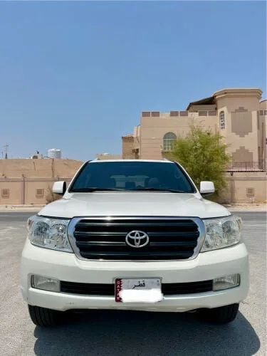 Toyota Land Cruiser 2010 — MzadQatar