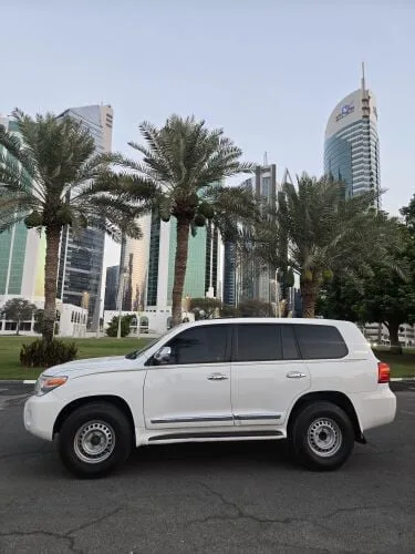 Toyota Land Cruiser 2014 — MzadQatar