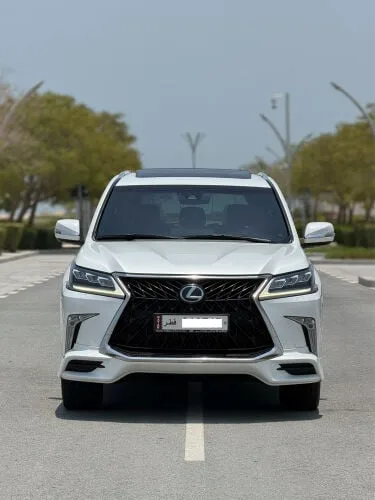 Lexus LX 570 2018 — MzadQatar