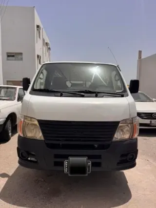 Nissan Urvan 2009 — MzadQatar