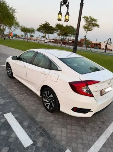 Honda Civic 2019 — MzadQatar