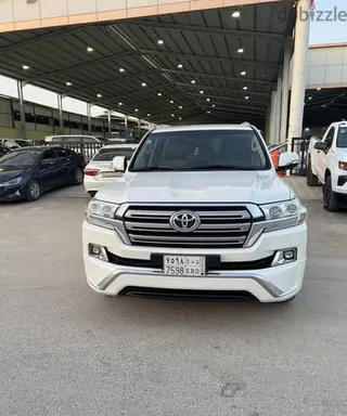 Toyota Land Cruiser 2017 — Dubizzle Saudi