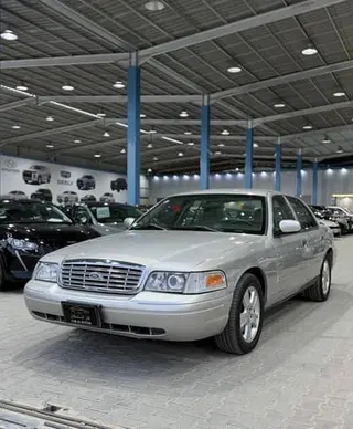 Ford Crown Victoria 2010 — Dubizzle Saudi