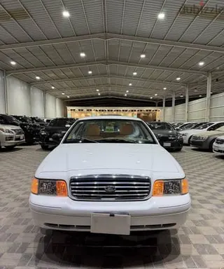 Ford Crown Victoria 2011 — Dubizzle Saudi