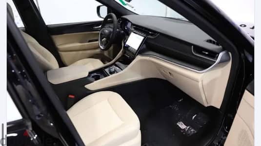 Jeep Grand Cherokee 2025 — Dubizzle Saudi