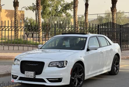Chrysler 300 2023 — Dubizzle Saudi