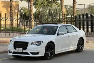 Chrysler 300 2023 — Dubizzle Saudi
