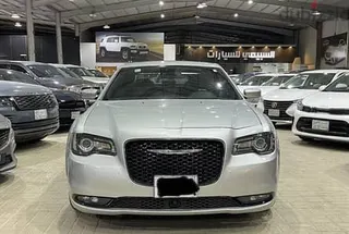 Chrysler 300 2022 — Dubizzle Saudi