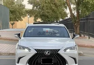 Lexus ES 300 2023 — Dubizzle Saudi