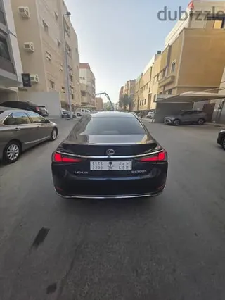 Lexus ES 300 2023 — Dubizzle Saudi