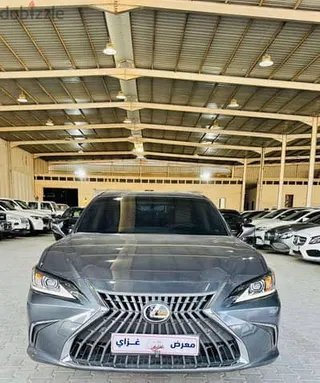 Lexus ES 250 2023 — Dubizzle Saudi