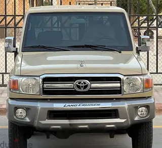 تويوتا Land Cruiser 70 2012 — Dubizzle Saudi