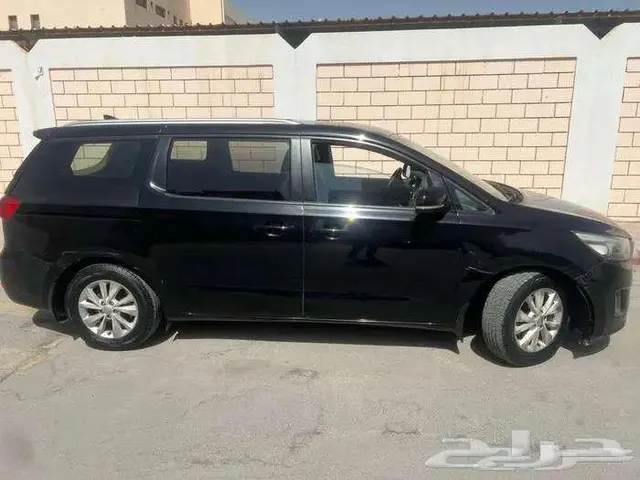 Kia Carnival 2016