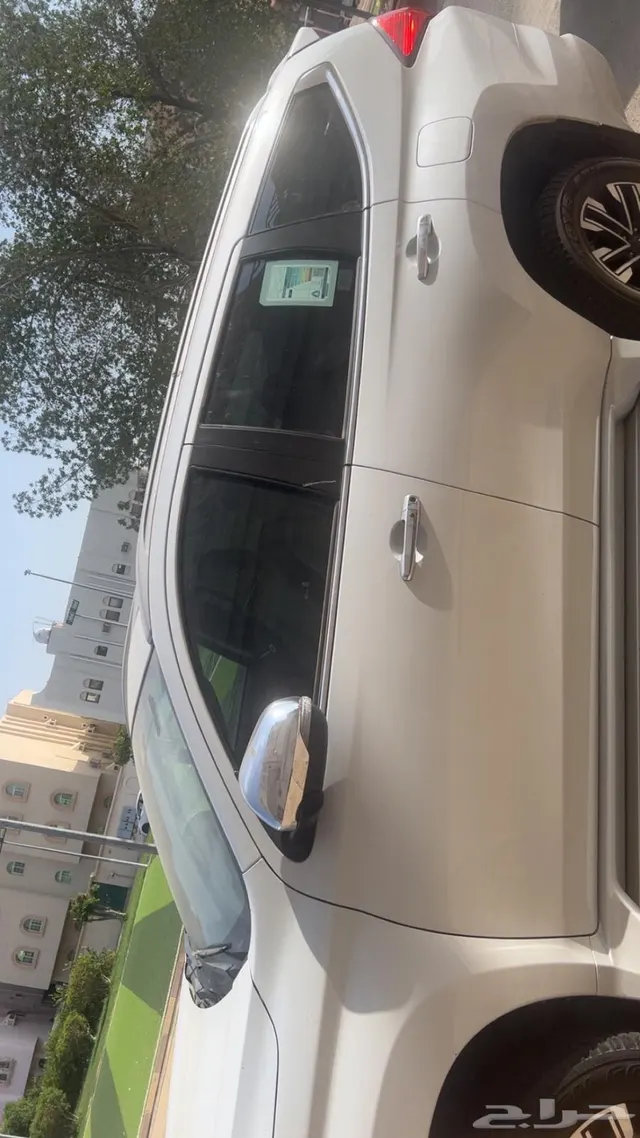 Mitsubishi Montero 2023
