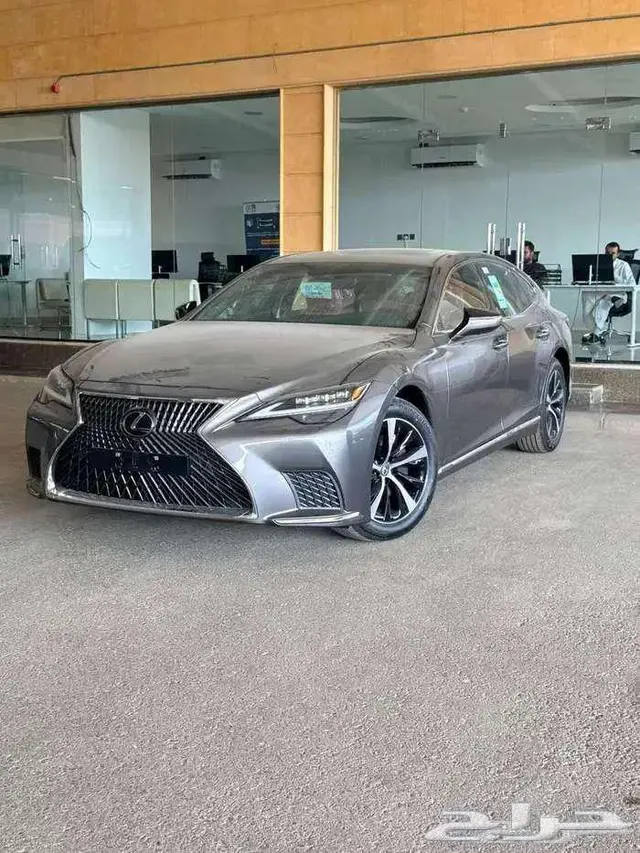 Lexus LS 2026