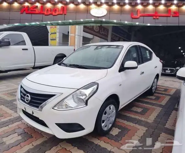 Nissan Sunny 2024