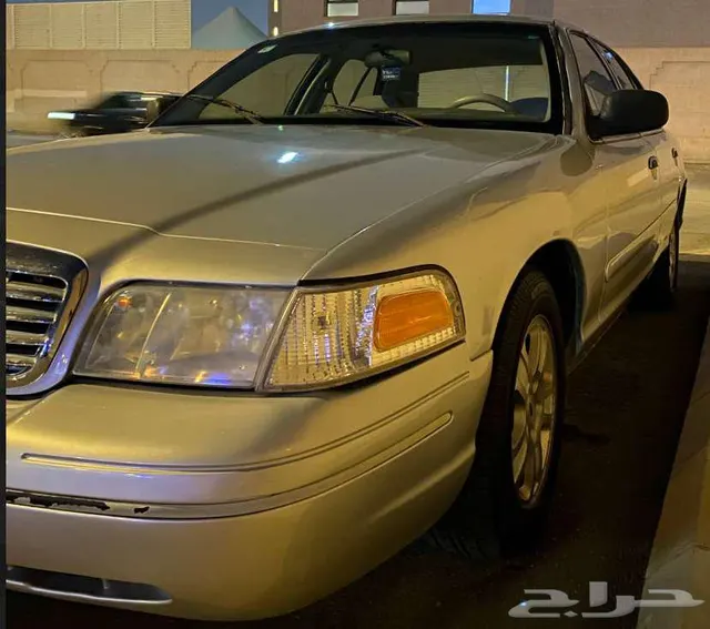 Ford Crown Victoria 1999