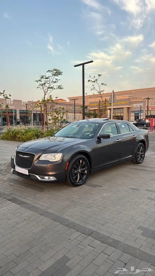 Chrysler 300 2015