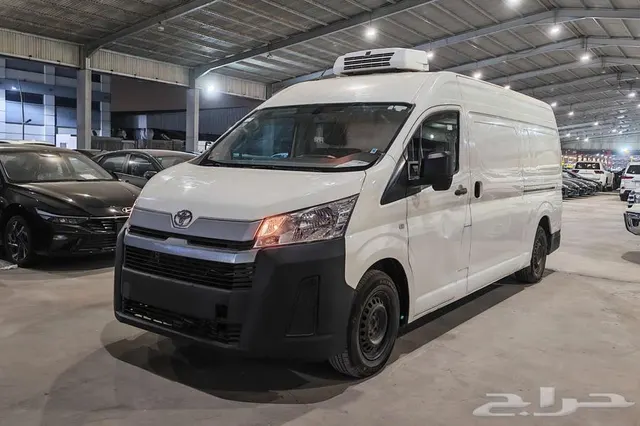Toyota Hiace 2022