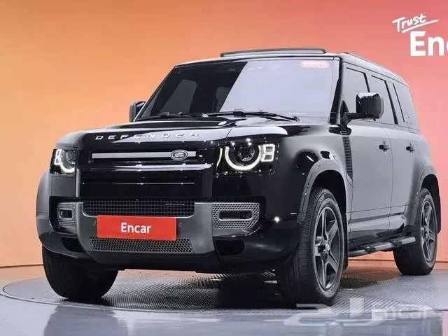 Land Rover Defender 110 2023