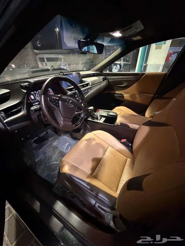 Lexus ES 350 2019