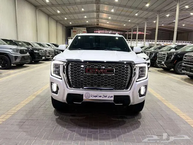 GMC Yukon SLT 2024