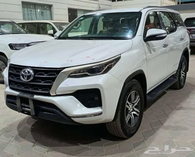 Toyota Fortuner 2023