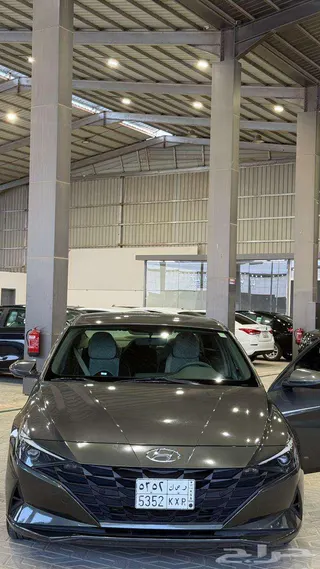 Hyundai Elantra 2023