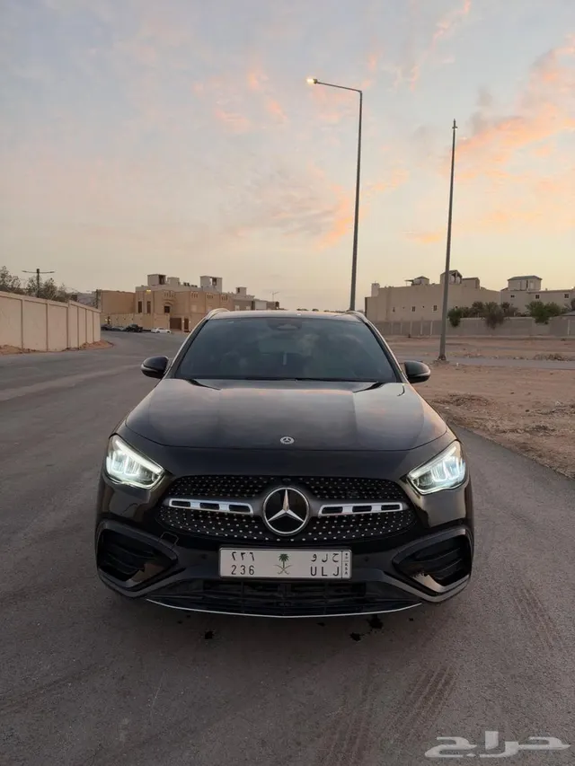 Mercedes-Benz GLA 2024