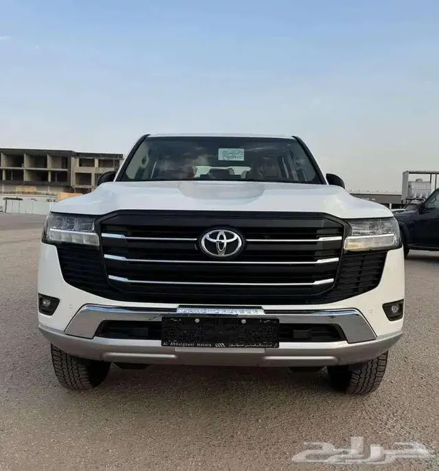 Toyota Land Cruiser GXR 2026