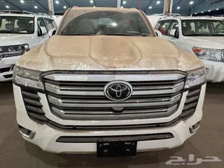 تويوتا لاند كروزر GXR 2025