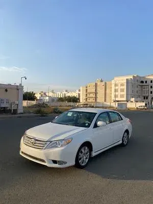 Toyota Avalon 2012