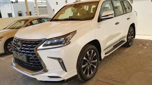 Lexus LX 570 2021