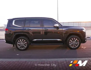 Toyota Land Cruiser VXR 2023 — Mawater City