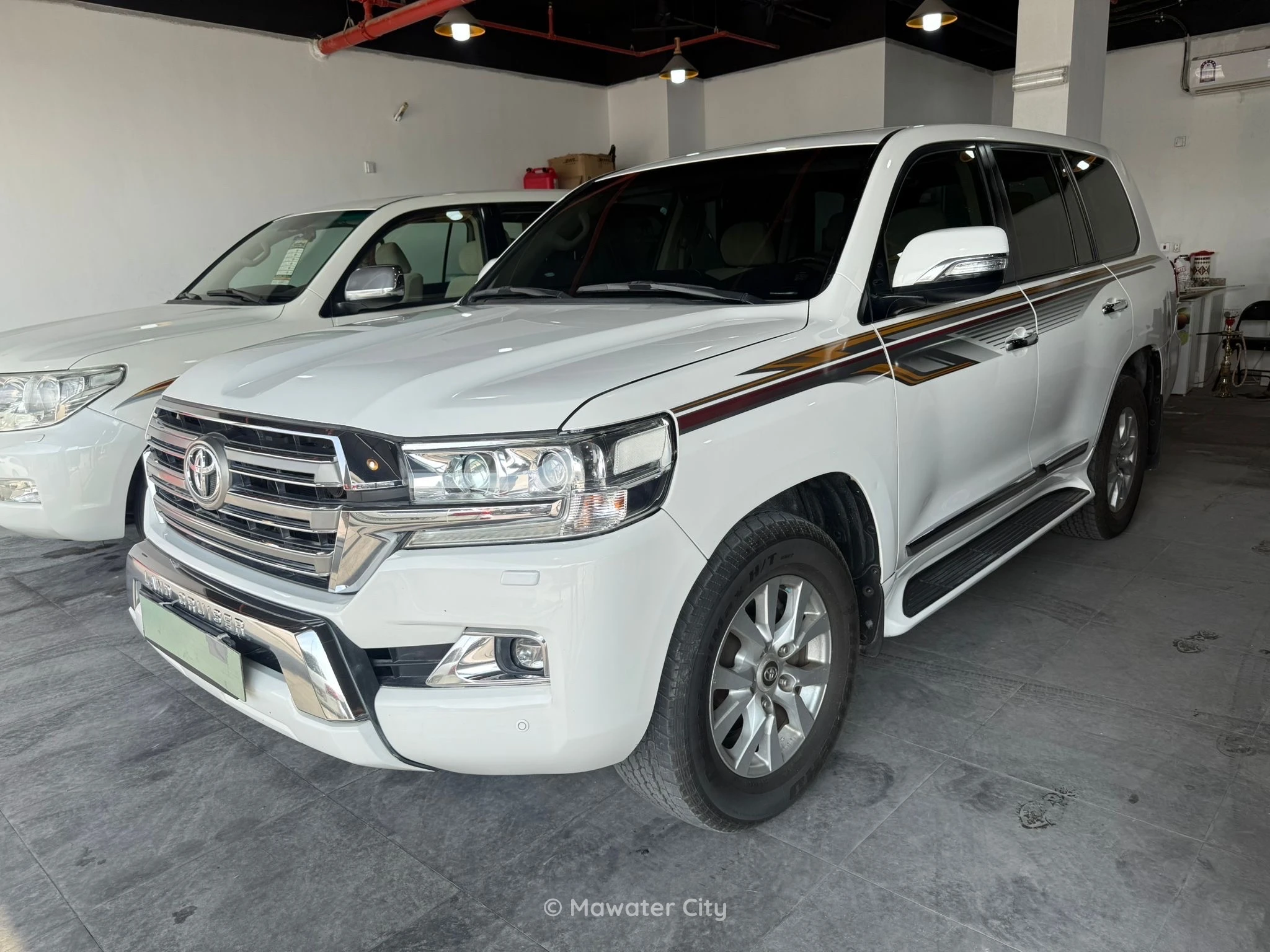 Toyota Land Cruiser GXR 2016 — Mawater City