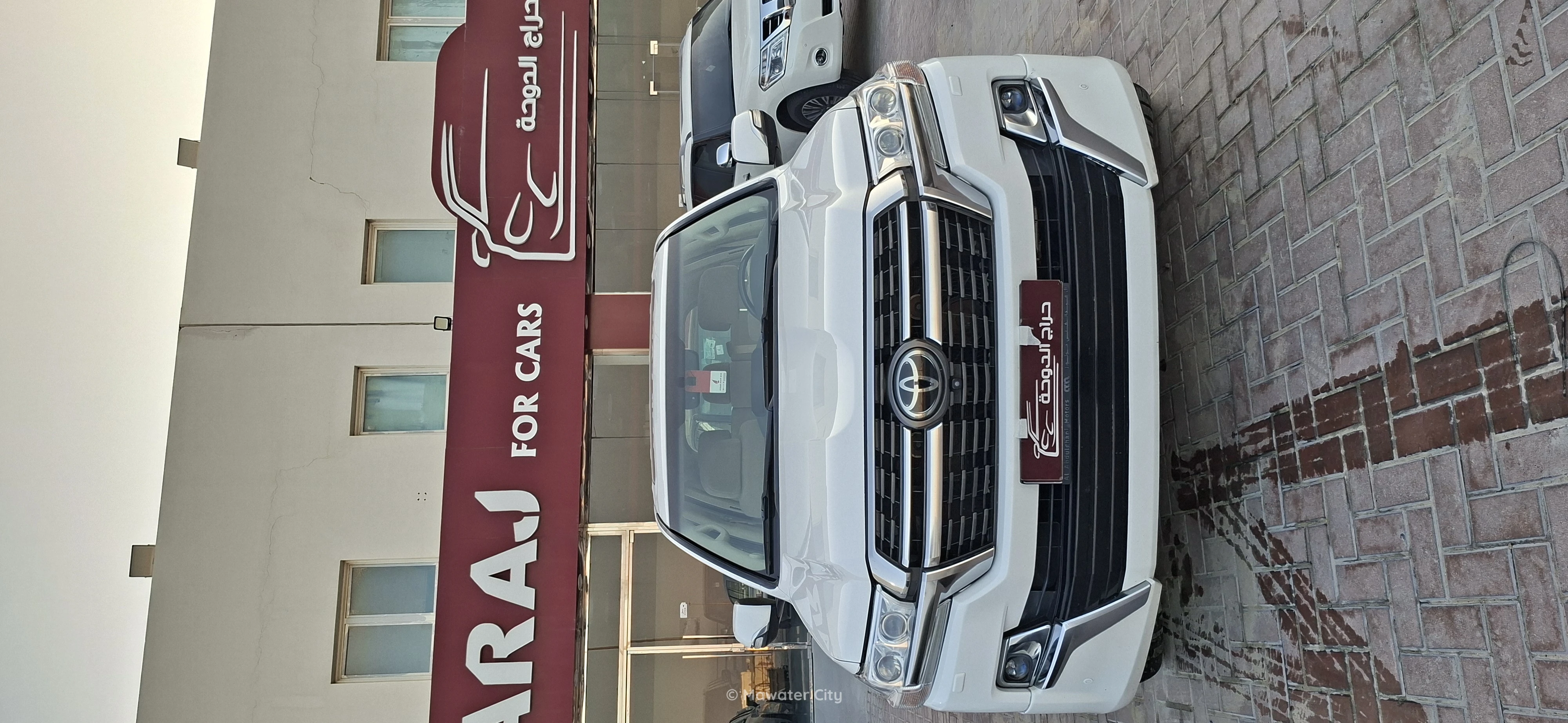 Toyota Land Cruiser VXR 2021 — Mawater City