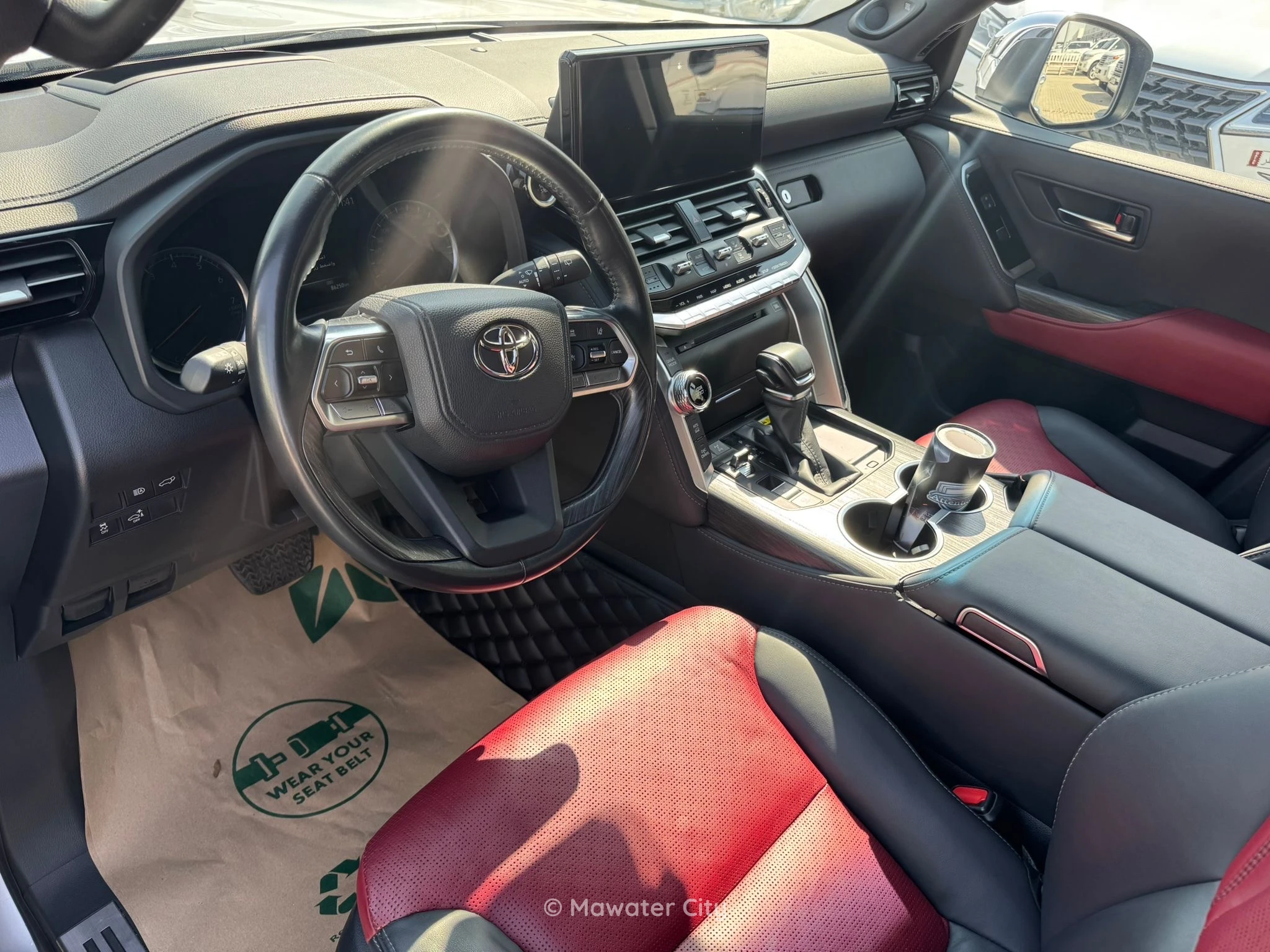 Toyota Land Cruiser VXR 2024 — Mawater City
