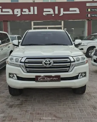 Toyota Land Cruiser VXR 2016 — Mawater City