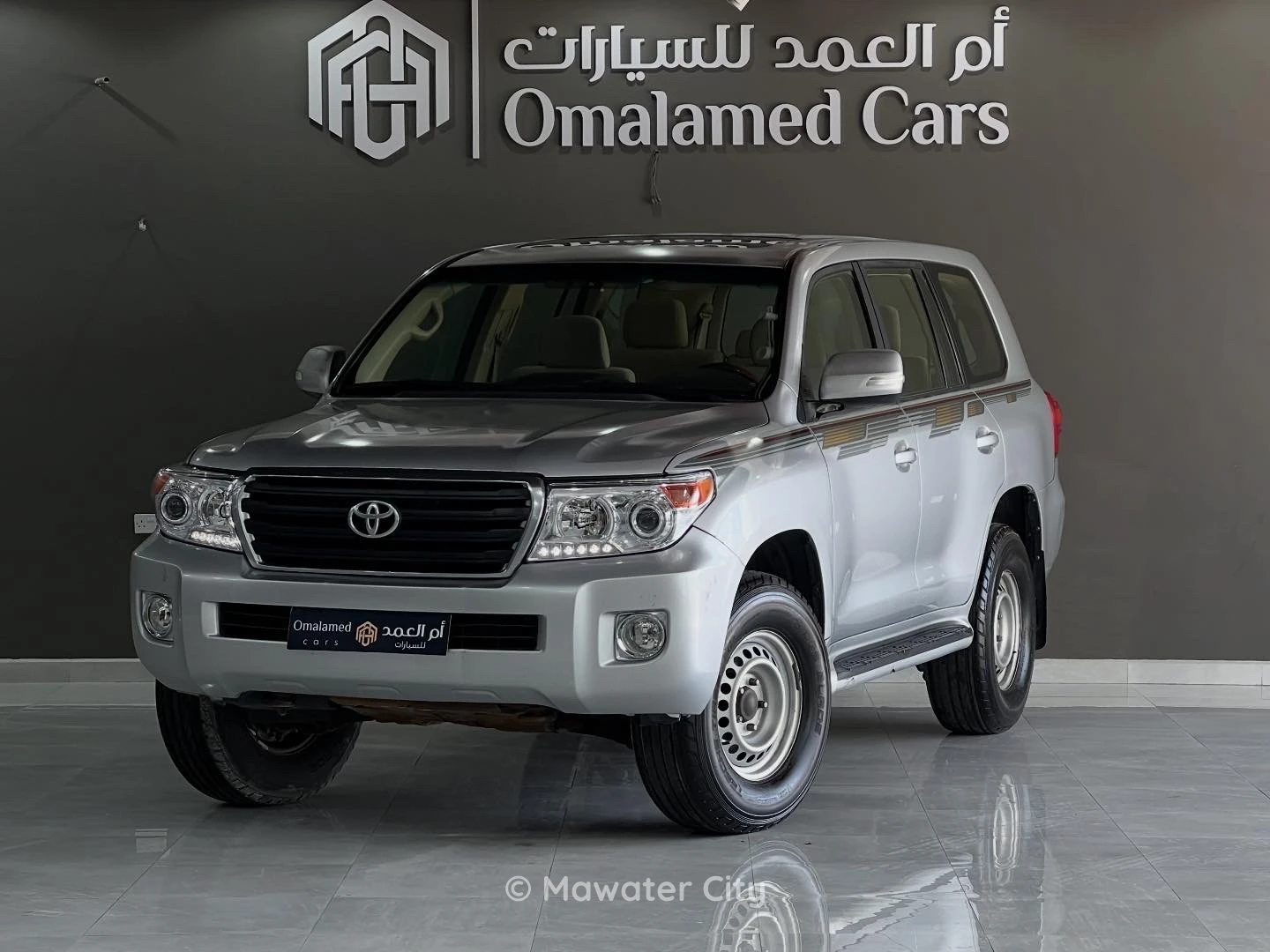 Toyota Land Cruiser GXR 2015 — Mawater City